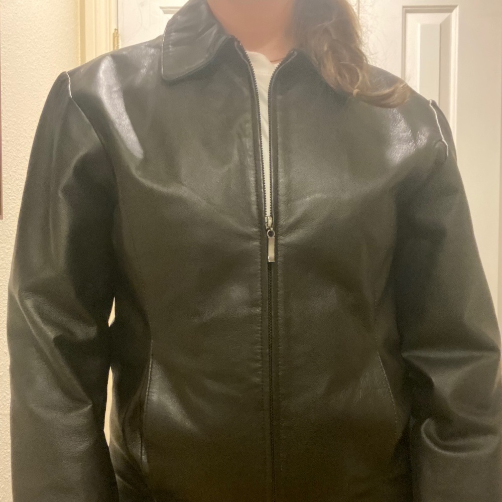 Vintage women’s leather jacket